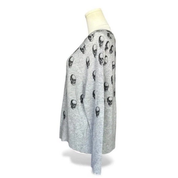 360 Skull Cashmere Woman’s 100% Cashmere Skull Sweater, Small, Gray & Black New - Picture 8 of 10